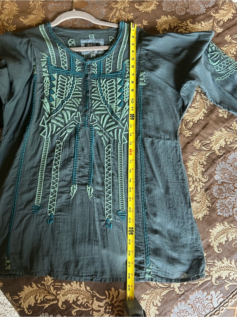 BIya embroidered Blouse size L - Picture 6 of 7